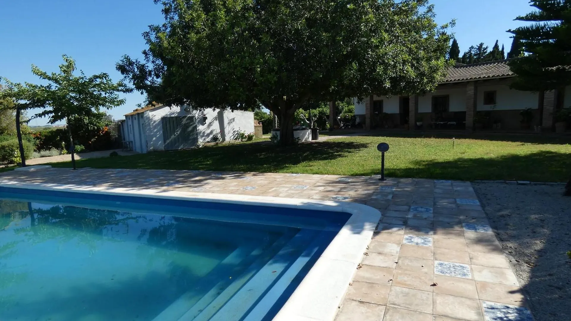 Mis Tres Rosas Villa La Barca de la Florida Holiday home